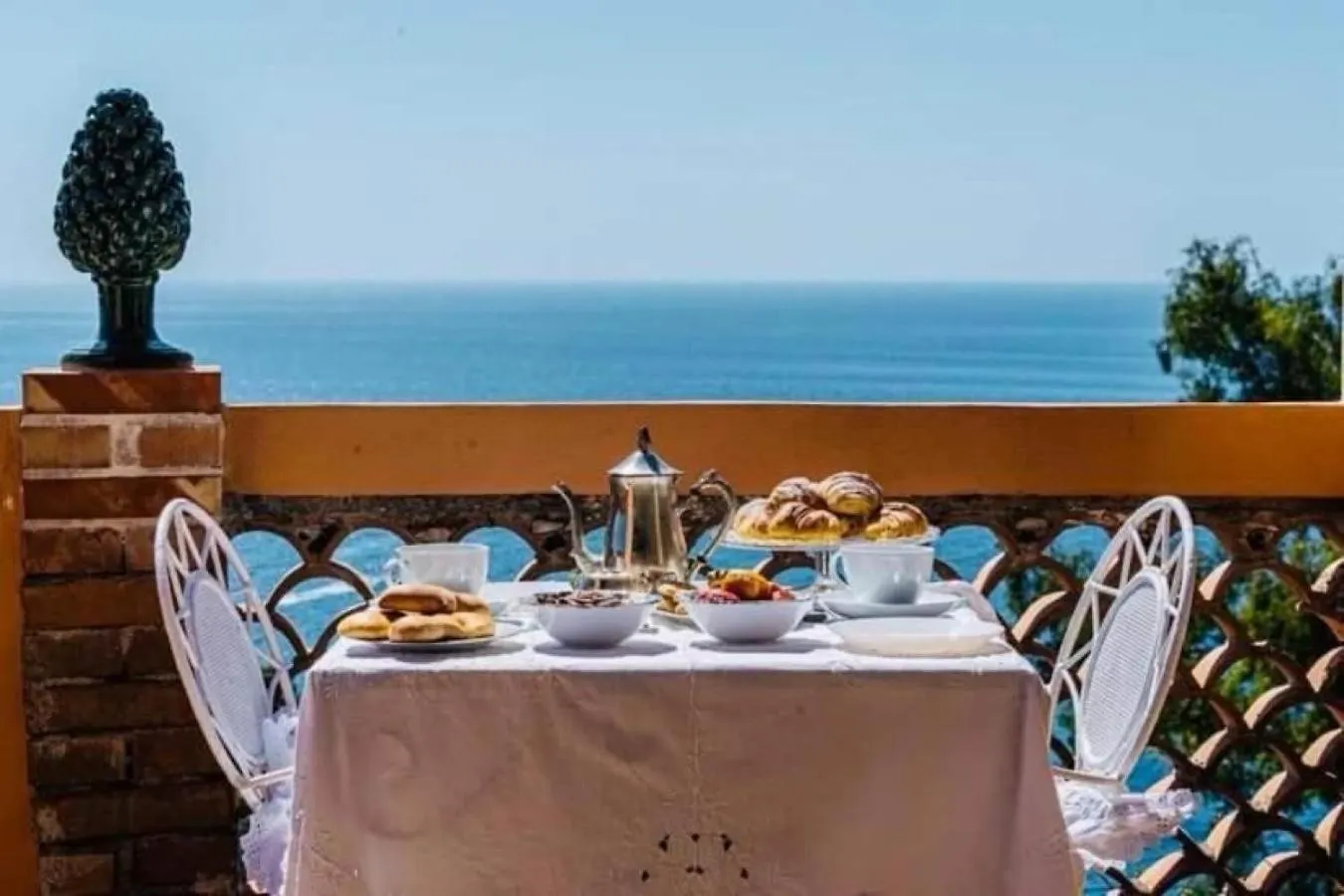 ベッド・アンド・ブレックファスト B&B La Bergerie タオルミーナ