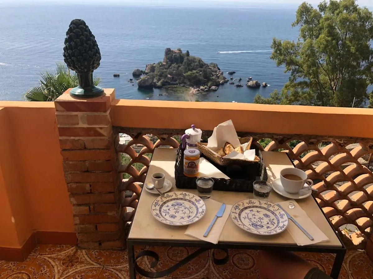 B&B La Bergerie タオルミーナ 0*,  イタリア