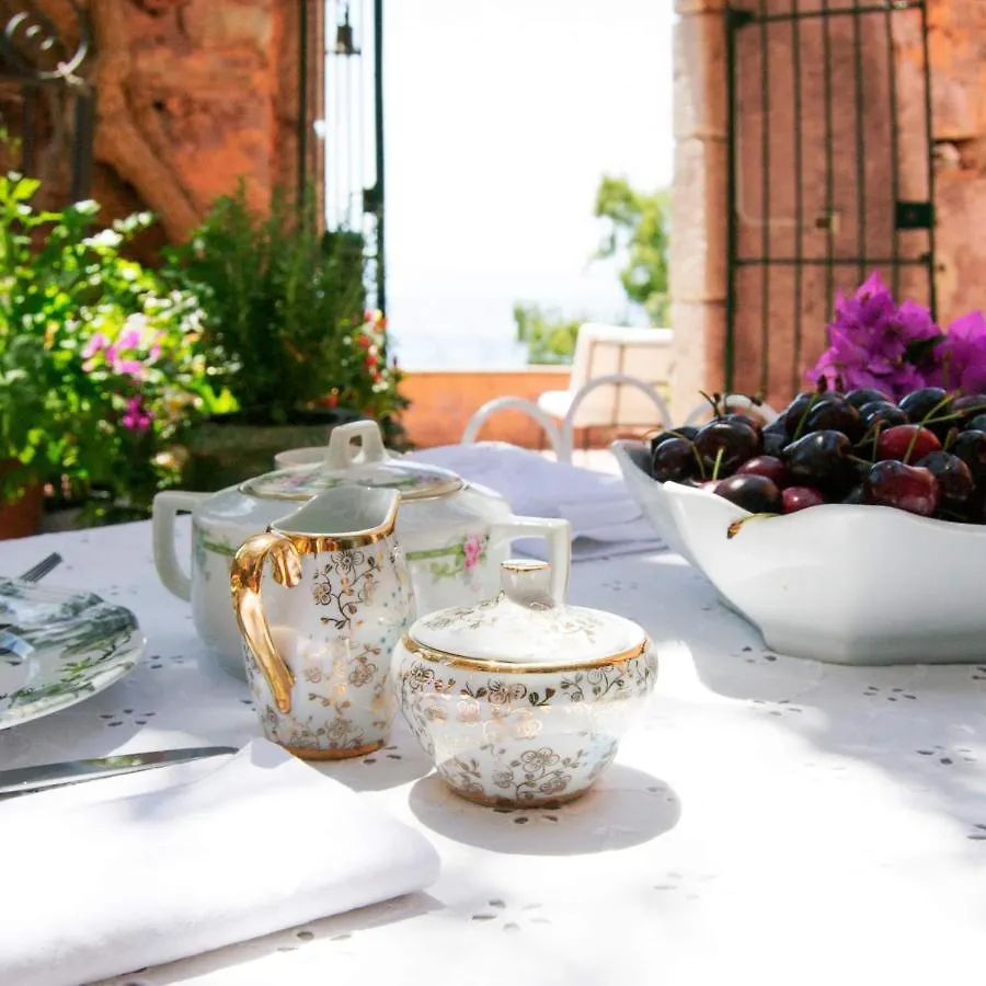 B&B La Bergerie Taormina 0*,  Italy