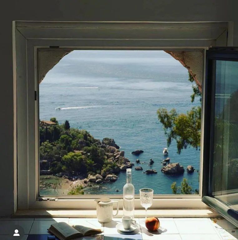B&B La Bergerie Taormina Bed & Breakfast